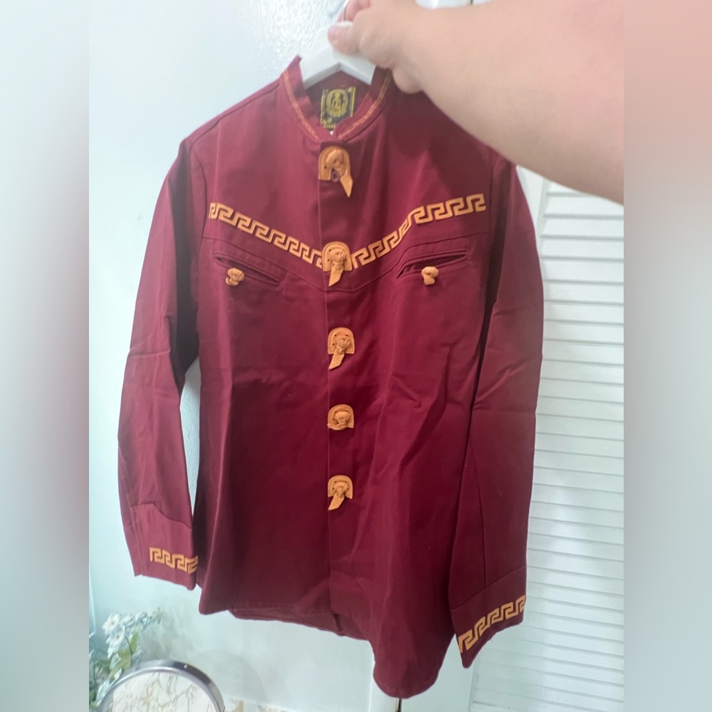Size Small/ Medium Men’s Western Burgundy Shirt